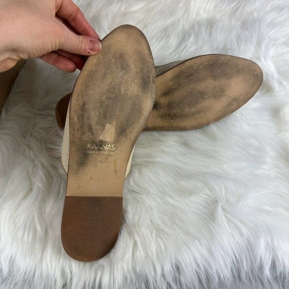 Kaanas Sardinia Snake Embossed Mule in Off White - Picture 9 of 9